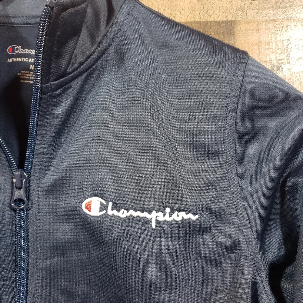 Champion‎ NWT boys logo sleeve zip jacket